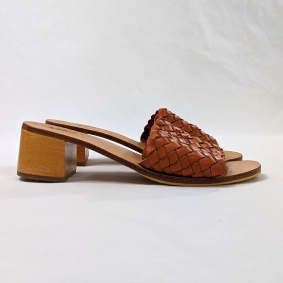 Liberte Santorini Woven Mule - Picture 8 of 9